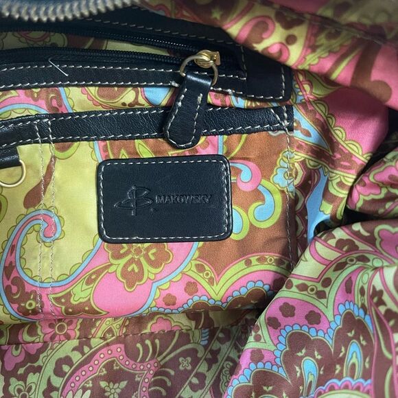 B. Makowsky soft leather black shoulder bag gold tone hardwares &tassel accents. - Picture 12 of 13